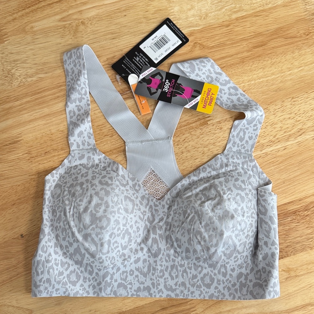 Bali Womens Comfort Revolution Easylite Racerback Breathable Wirefree Bra size S